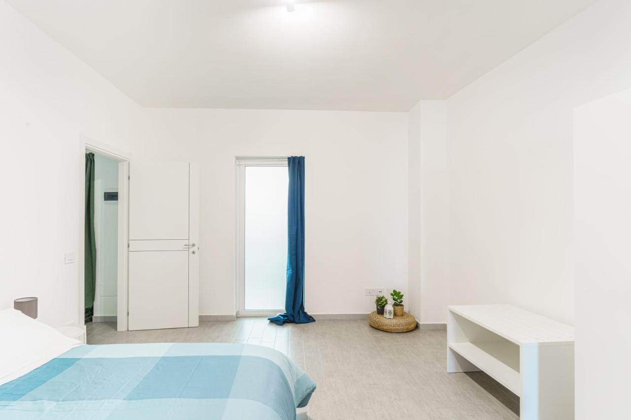Le Marine Rooms ビシェーリエ エクステリア 写真